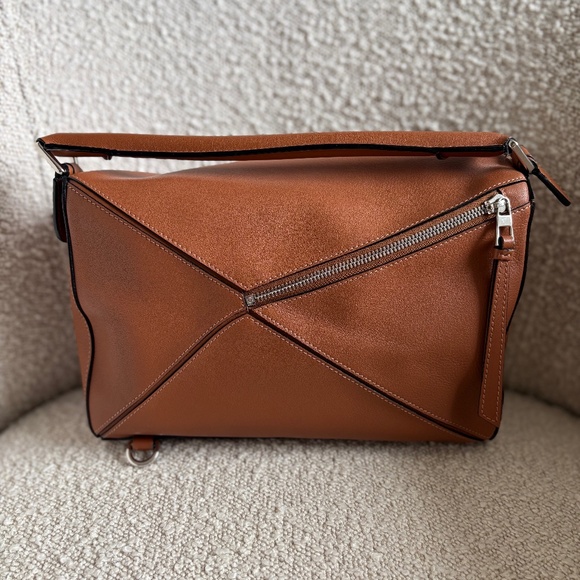 Loewe Puzzle Medium in Tan - Picture 6 of 10